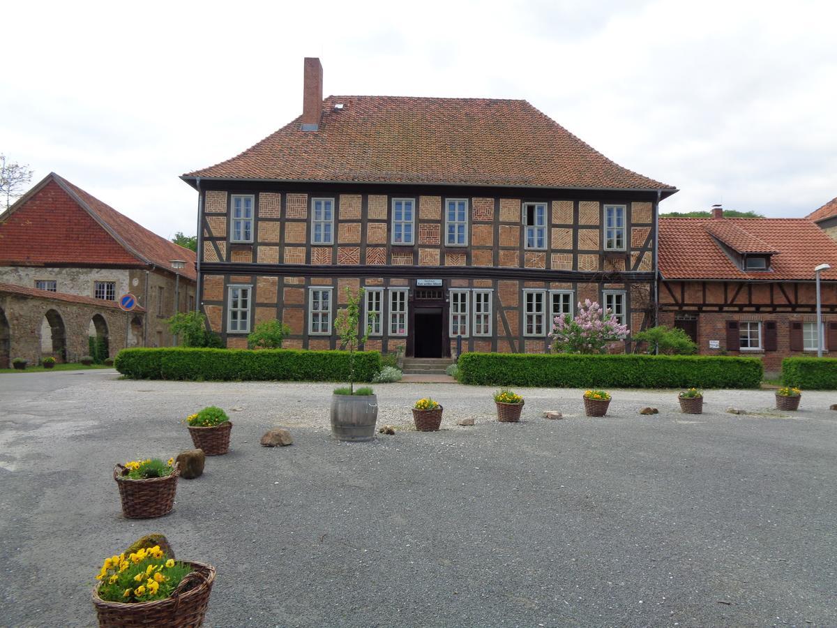Hotel Gasthaus Weisser Moench Бланкенбург Экстерьер фото